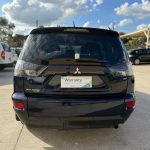 MITSUBISHI OUTLANDER 2010