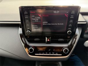 TOYOTA COROLLA 2018