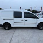 VOLKSWAGEN CADDY 2013