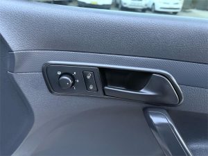 VOLKSWAGEN CADDY 2013