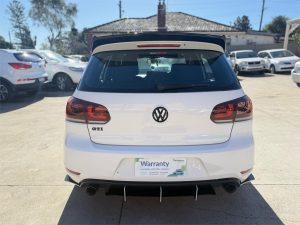 VOLKSWAGEN GOLF 2012