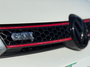 VOLKSWAGEN GOLF 2012