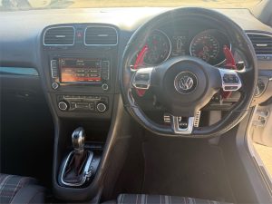 VOLKSWAGEN GOLF 2012