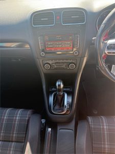 VOLKSWAGEN GOLF 2012