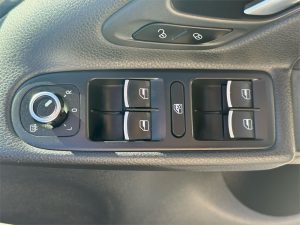 VOLKSWAGEN GOLF 2012